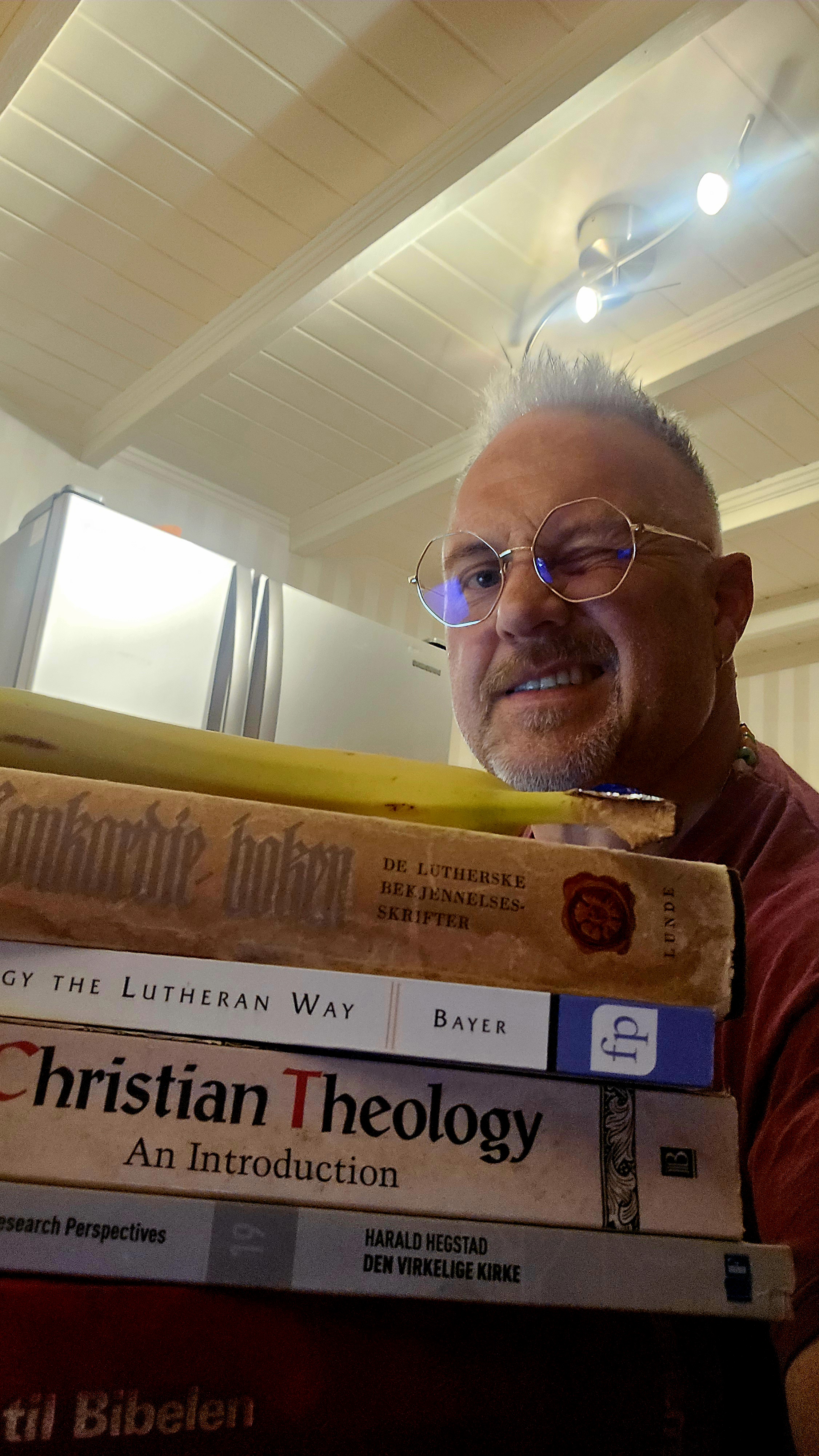 Bilde for Surviving exam and tonsil drama: A Day in My Life!