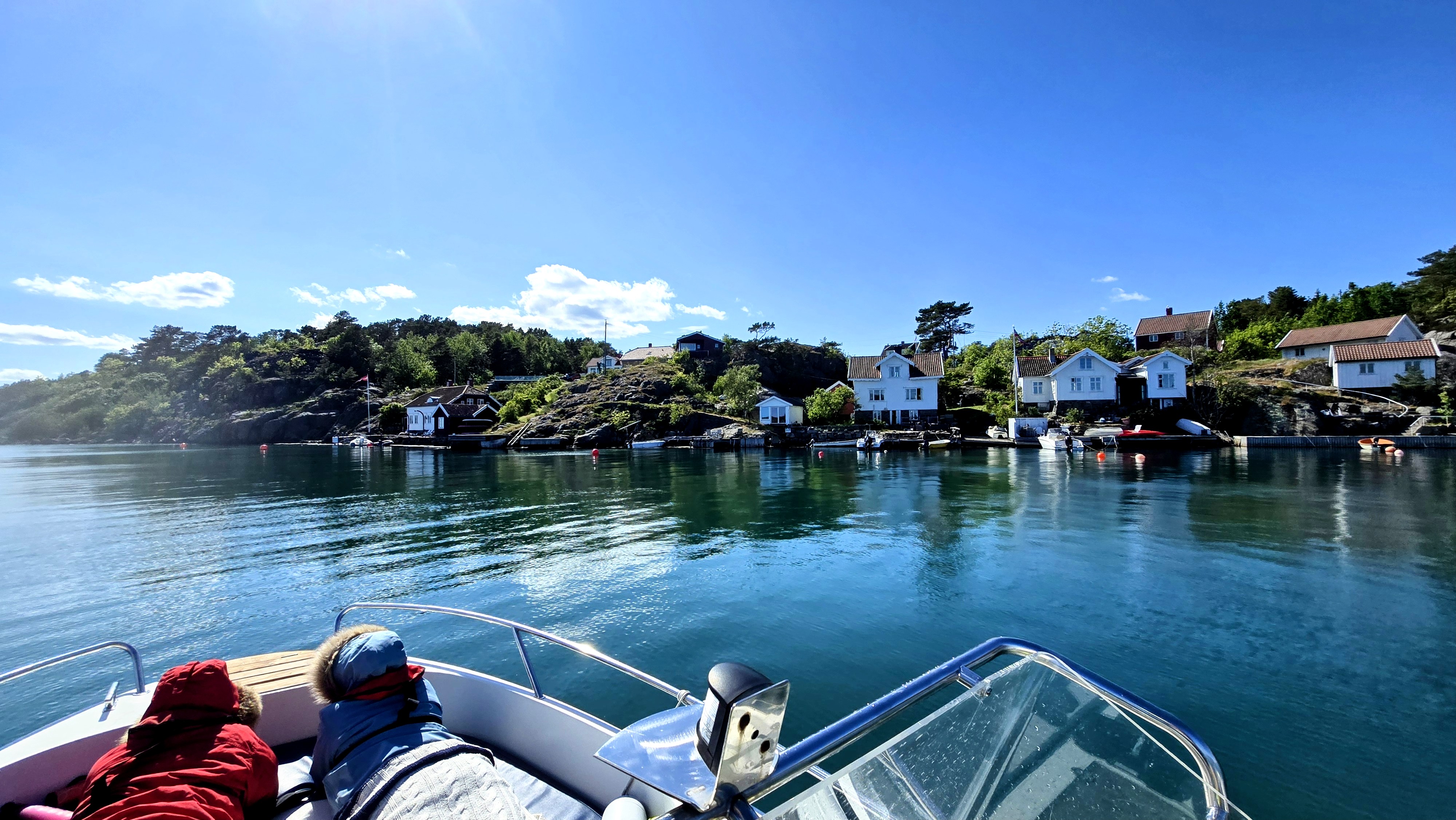 Bilde for Tur med båten til Lyngør